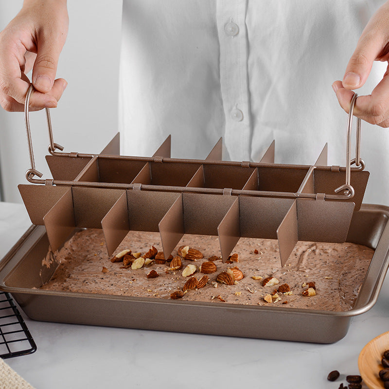 Bakform brownie med skiljeväggar