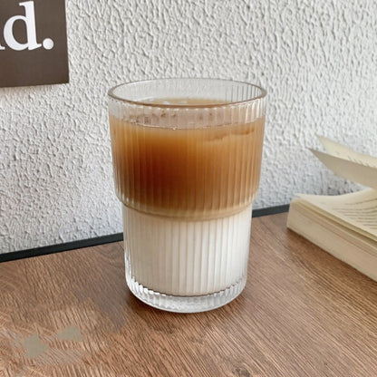 Kaffemugg med sugrör